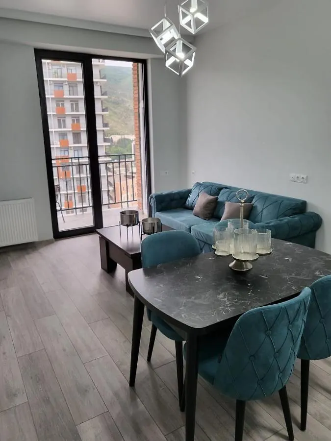 New Stylish 2 Bedroom - Apartment In New Building 第比利斯